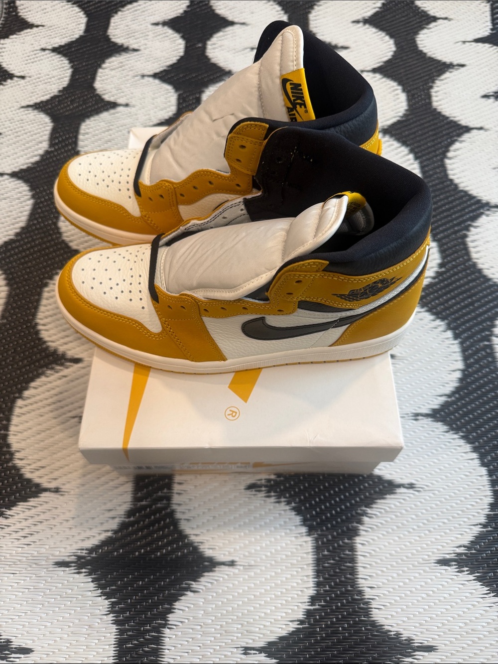 Nike Air Jordan 1 High - White, Yellow & Black Men’s Sneakers
